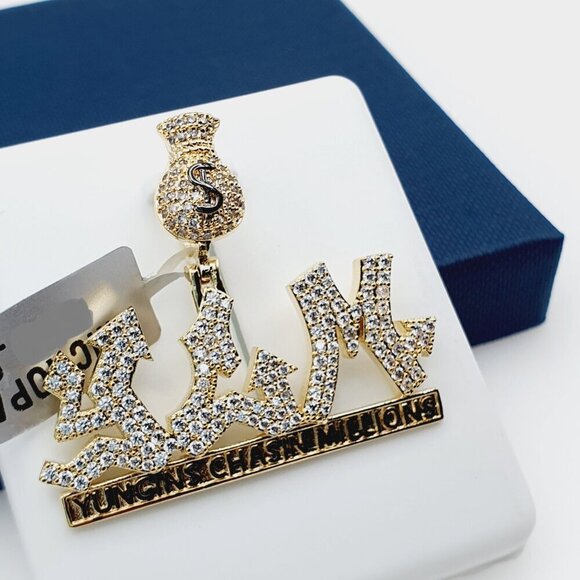 "14K Gold Plated Cubic Zircon Pendant, INUS1BR074 - Picture 3 of 5